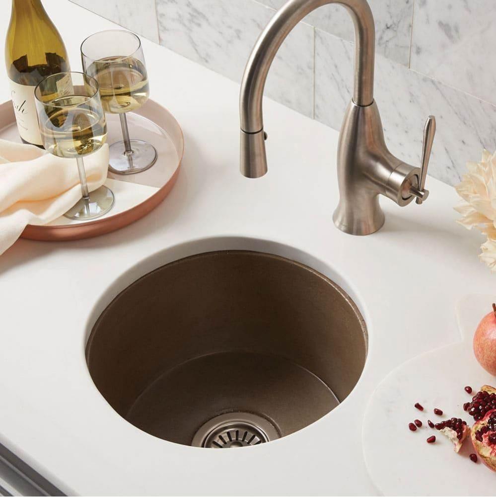 Olivos Bar and Prep Sink in Earth