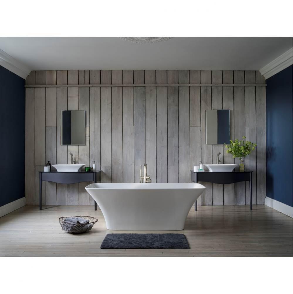 Ravello freestanding tub with